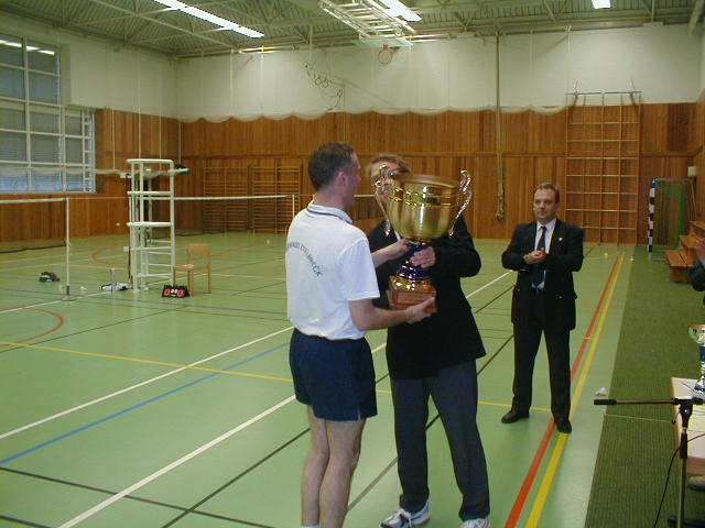 cup2001/2001.05.06_19-12-13.jpg